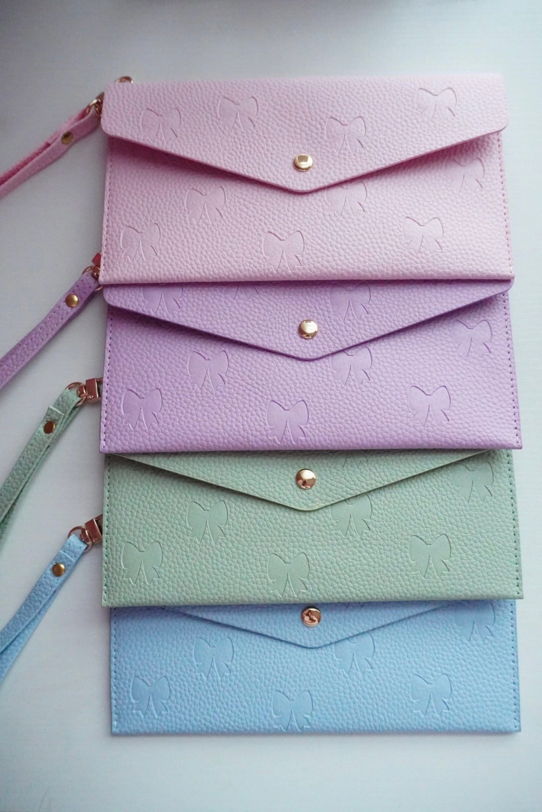 Bowtique Wristlet
