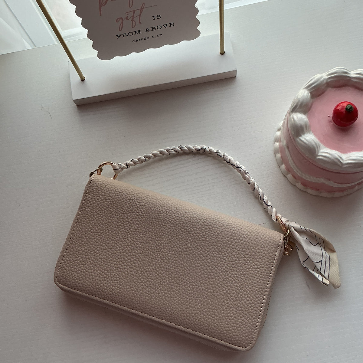 Pretty & Organized Wallet